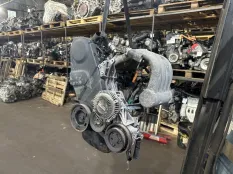 Двигатель Volkswagen Passat 47856 B5 ADP