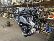 Двигатель Volkswagen 06J100033A CCZ