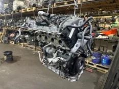 Двигатель Volkswagen 06J100033A CCZ