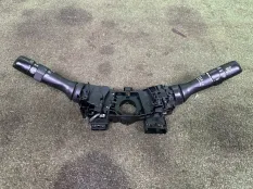 Подрулевой переключатель света Toyota Venza 2008-2016 841400T081