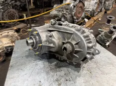 Раздаточная коробка Cadillac Escalade 2001-2006 24232827 LQ9