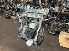 Двигатель Volkswagen 04E100034E CZC 1.4