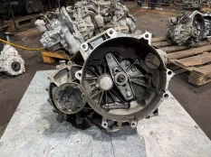 МКПП Volkswagen 0AJ300040R