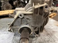 Раздатка редуктор Hyundai Santa Fe 2000-2006 4730039011 G6BA 2.7