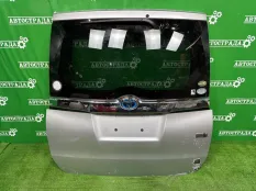 Крышка багажника Toyota NOAH 2017-2021 7680128480
