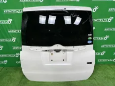 Крышка багажника Toyota NOAH VOXY ESQUIRE 2014-2017 7680128480