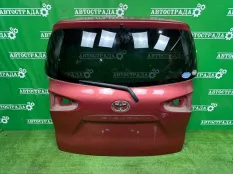 Крышка багажника Toyota Sienta 2015-2022 6700552E50