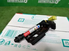 Пиропатрон капота Lexus is 2013-2020 5346053020, правый