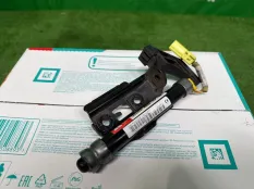 Пиропатрон капота Lexus is 2013-2020 5347053020, левый