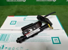 Пиропатрон капота Lexus is 2013-2020 5347053020, левый