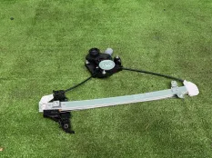 Стеклоподъемник Lexus RX 2022-2026 6980348070, задний правый