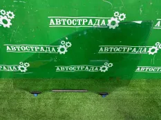 Стекло двери Lexus IS 2013-2019 6810253140, переднее левое