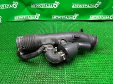 Патрубок впускного коллектора Lexus GS 2012-2020 1788131280