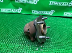 Ступица Toyota Highlander 2013-2019 424500E050 U50, задняя