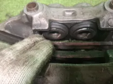 Суппорта Toyota CELSIOR 4775050121, передняя
