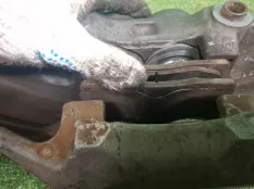 Суппорта Toyota CELSIOR 4775050121, передняя