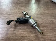 Форсунка топливная Porsche 94811012870