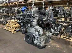 Двигатель Mercedes C 2011-2016 A2710105701 W204 271.860