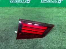 Фонарь в крышку багажника Mitsubishi Outlander 2015-2021 8331A179, левый