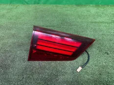 Фонарь в крышку багажника Mitsubishi Outlander 2015-2021 8331A179, левый