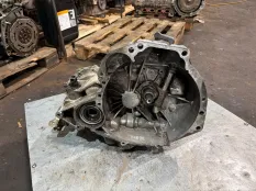 МКПП Nissan Almera 2001-2012 320104M506 N16