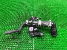 Патрубок радиатора Lexus NX 2021-2026 1689725050