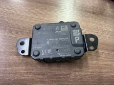 Датчик радарный Lexus 8821048150