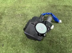 Замок двери багажника Lexus RX 2022-2026 6935048100