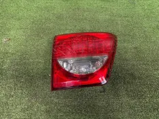 Фонарь в крышку багажника Toyota SEQUOIA 2008-2014 815900C030, левый