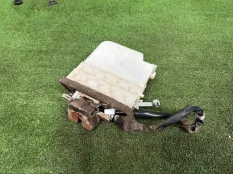 Замок двери багажника Toyota SEQUOIA 2007-2022 691100C040