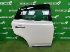 Дверь Toyota Harrier 2013-2020 6700348170, задняя правая