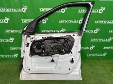 Дверь Land Rover Discovery Sport 2014-2022 LR061282 L550, передняя правая