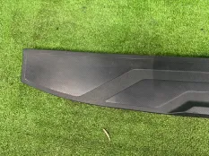 Накладка двери багажника Toyota Tundra 2021-2026 657170C090