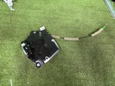 Замок боковой двери Lexus RX 2022-2026 6904078080, передний левый