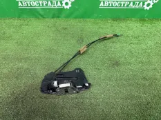 Замок боковой двери Toyota Highlander 2013-2019 6904002520 U50, передний левый