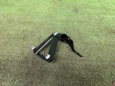 Кронштеин, правый