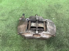 Суппорт Toyota CELSIOR 4775050121, передний левый