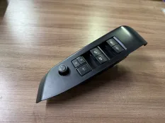 Блок управления стеклоподъемниками Toyota Highlander 2013-2019 848200E020 U50