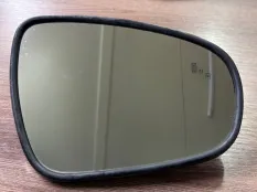 Зеркальный элемент Lexus IS GS LS ES 2012-2018 8793133B60, правый