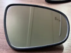 Зеркальный элемент Lexus IS GS LS ES 2012-2018 8793133B60, правый