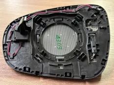 Зеркальный элемент Lexus IS GS LS ES 2012-2018 8793133B60, правый