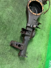 Чулок моста Toyota Land Cruiser 2008-2021 4211060A62, задний
