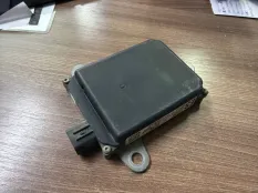 Датчик BSM слепой зоны Lexus ES 2015-2018 8816206020