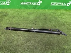 Амортизатор двери багажника Toyota Highlander 2013-2019 6891009020 U50, правый