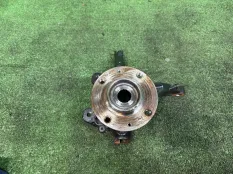 Кулак Jeep Avenger 2022-2026 9826532480, передний левый