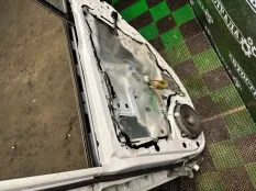 Дверь боковая Nissan Tiida 2006—2009 H2100ED0MM C11, задняя правая