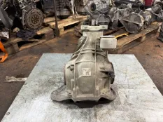 Редуктор Mercedes C 2014-2023 A2053508911 W205, задний