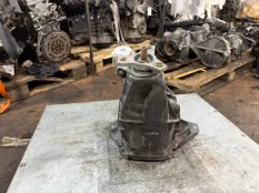 Редуктор Mercedes E A2123501314 W212, задний