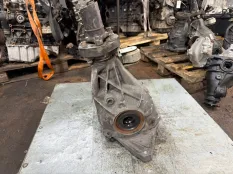 Редуктор Mercedes E A2123501314 W212, задний