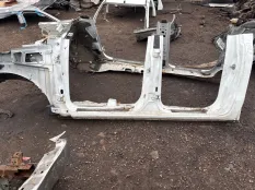 Порог левый Ford Ranger III (2011-2023) 2013 AB392627847CA ПИКАП 2.2 D GBVAJQJ